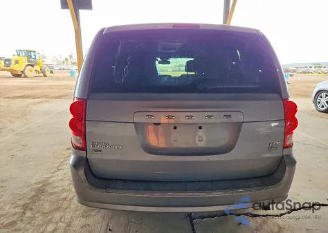 2019 Dodge Grand Caravan Gt z USA, uszkodzony, nr VIN 2C4RDGEG3KR717849